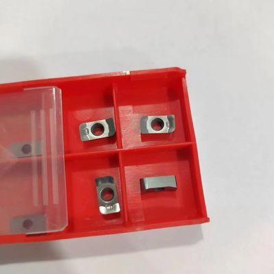 Mua High Hardness 91-92.8 HRA External Turning Tool for Industrial Use online manufacture