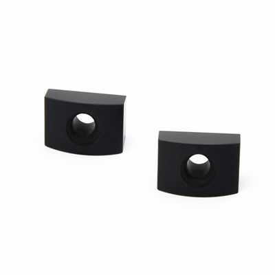Giá tốt Xám Đen ISO14001 Chèn Carbide có thể lập chỉ số 92.5 HRA Kháng mòn cao trực tuyến